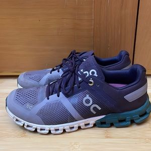 On Running Cloud sneakers